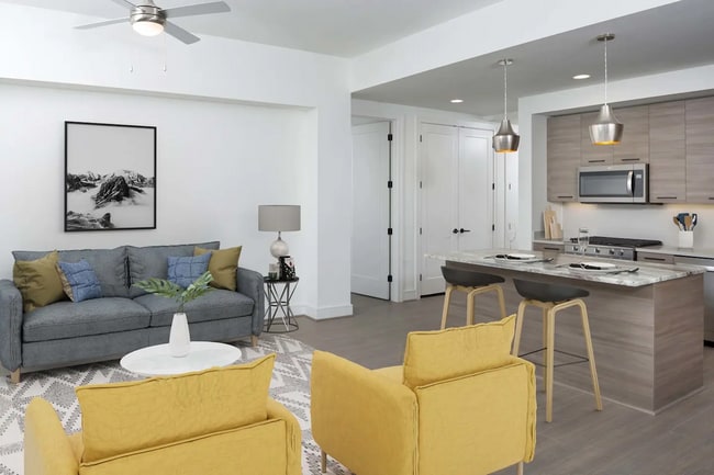 Building Photo - Downtown Studio with Rooftop Pool — Now $1...