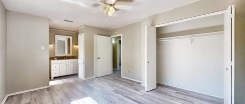 Building Photo - 1008 Wake Dr