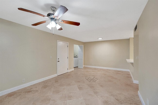 Building Photo - 10733 Cleary Blvd