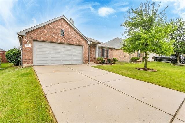 Building Photo - 2661 Calmwater Dr