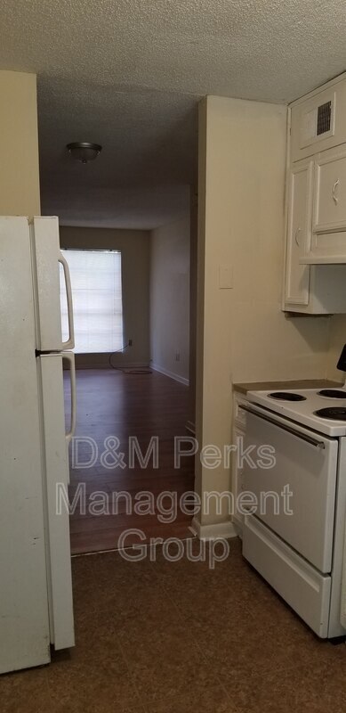 Building Photo - 764 81st St S