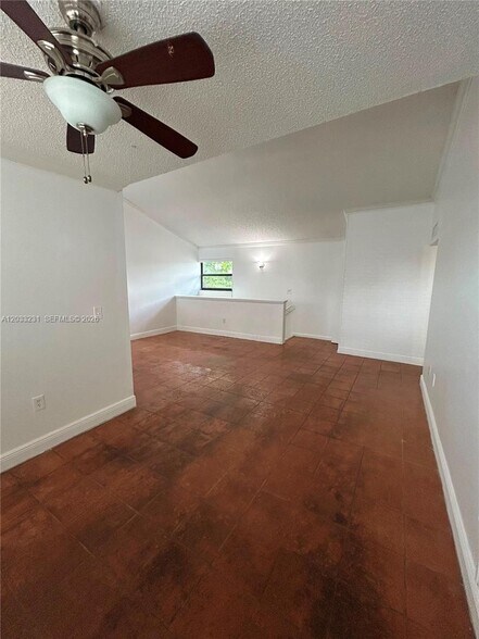 Building Photo - 10284 NW 9th Street Cir