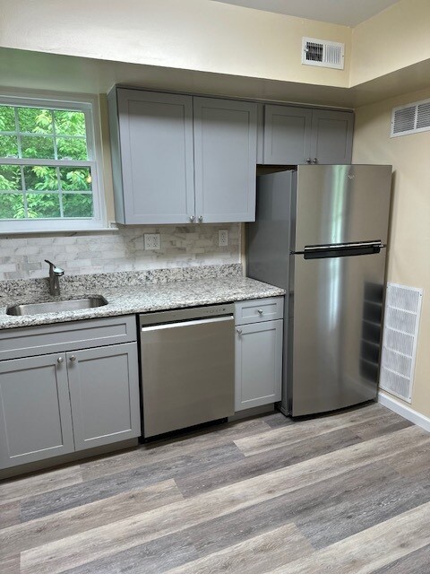 Building Photo - 3315 Johns Ct