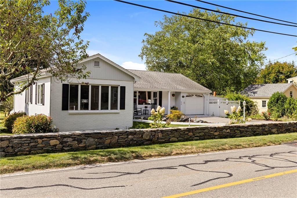 Building Photo - 331 3rd Beach Rd