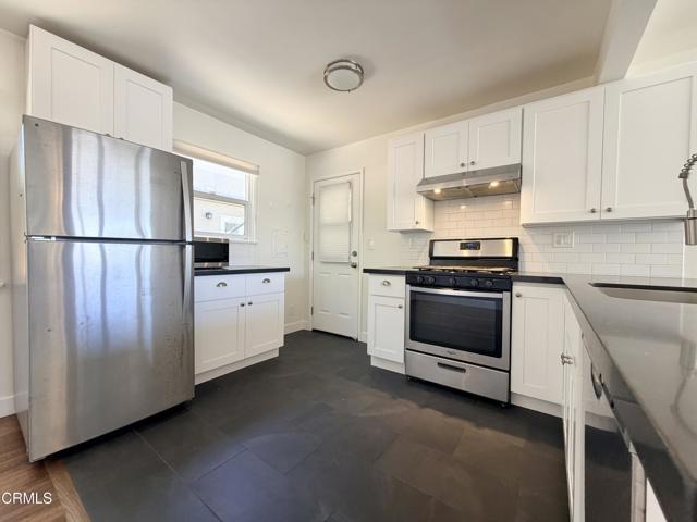 Building Photo - 102 N Kalorama St