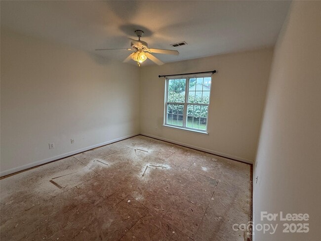 Building Photo - 11042 Woods Corner Ct