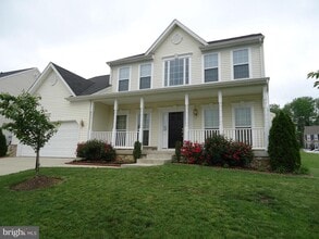 Building Photo - 169 Thomas Jefferson Terrace