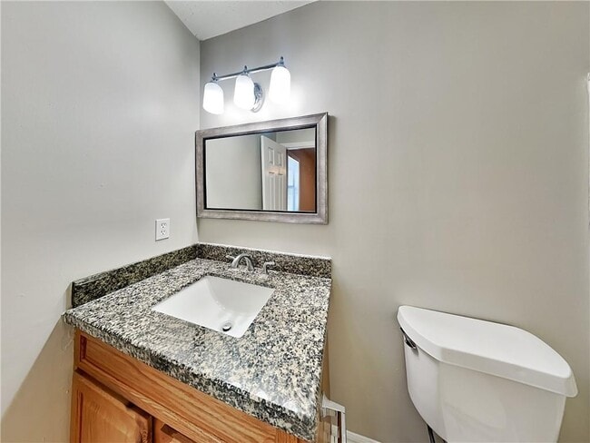 Building Photo - 1033 Dassow Ct