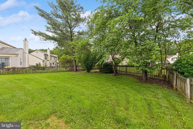 Building Photo - 2802 Noble Fir Ct