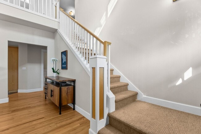 Building Photo - **Spacious 4-Bedroom Craftsman Home on Awb...