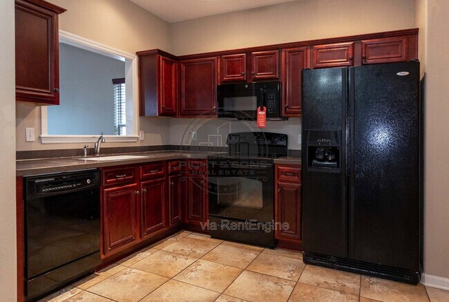 Building Photo - 2181 Del Carmel Way