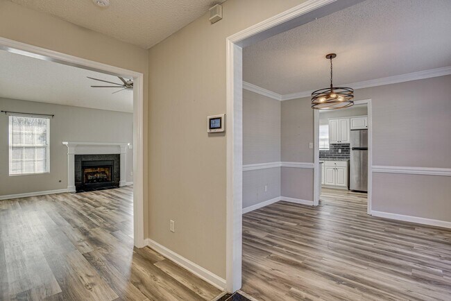 Building Photo - 4318 Sanderling Dr