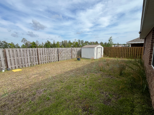 Building Photo - 503 Merganser Way