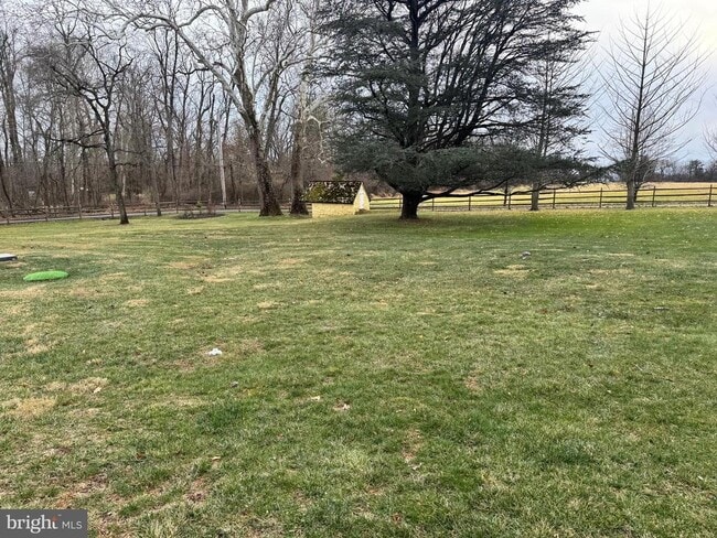 Building Photo - 481 Skippack Pike