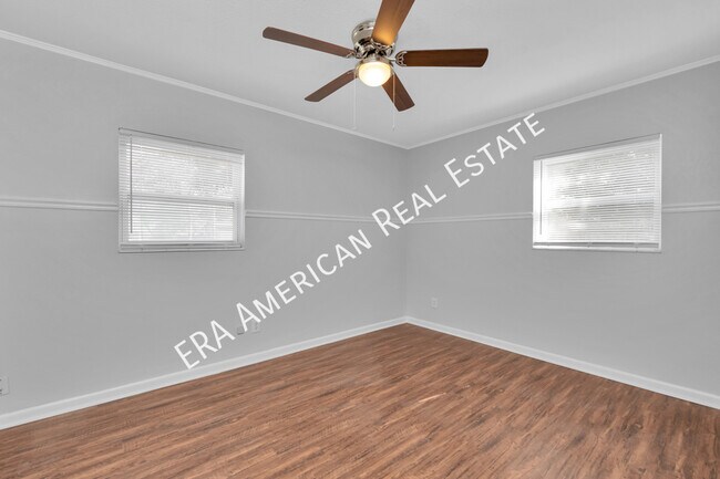 Building Photo - 338 Linda Ln NW
