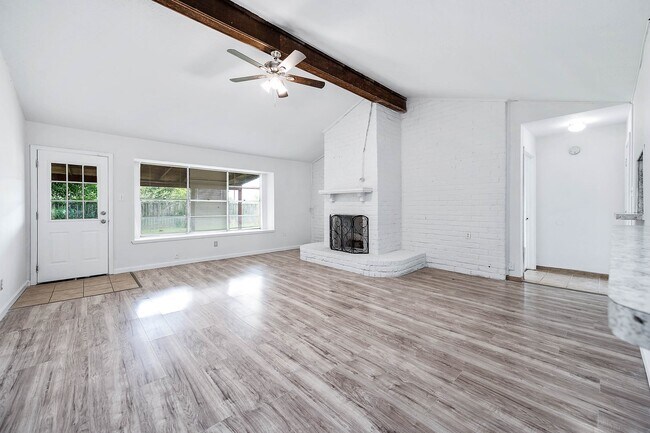 Building Photo - 13706 Towneway Dr