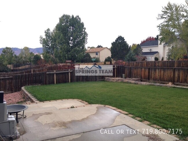 Building Photo - 3530 Hazelwood Ct