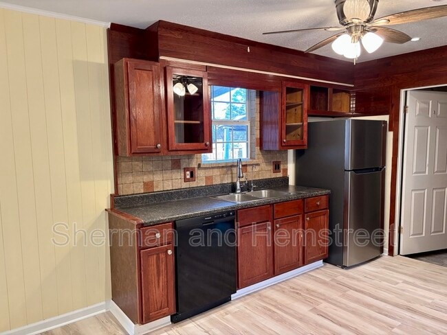 Building Photo - 263 Fairfax Pl