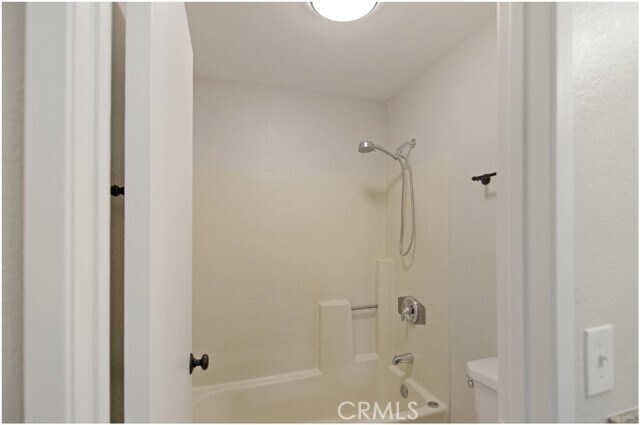 Building Photo - 18 Corniche Dr