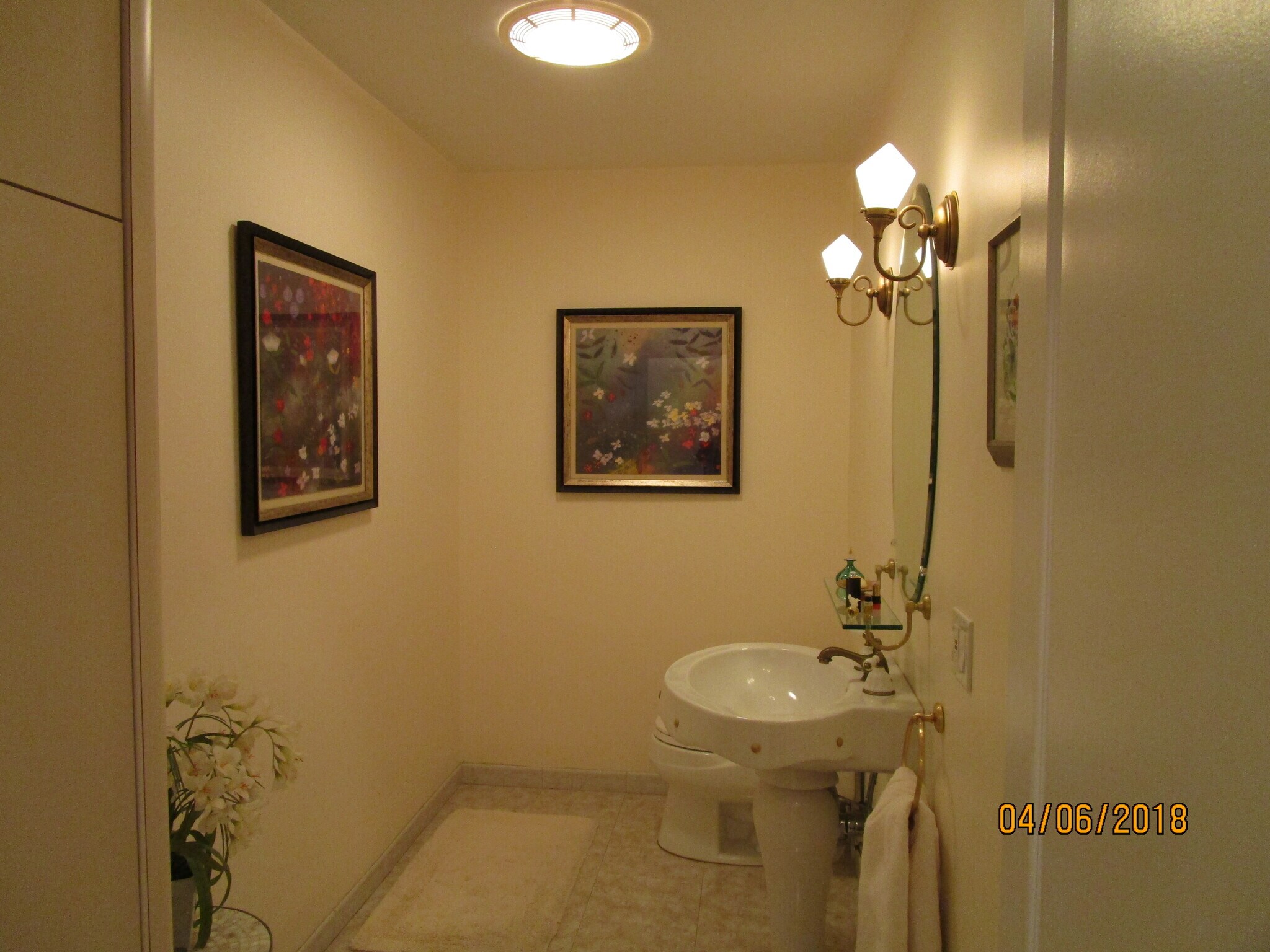 guest main floor bathroom - 103 Summer St