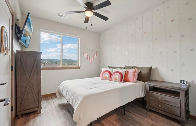 Building Photo - 1700 Wildfire Rd