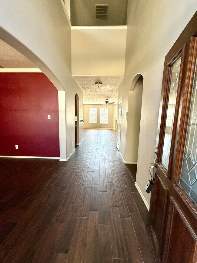 Building Photo - 20223 Benton Springs Ln