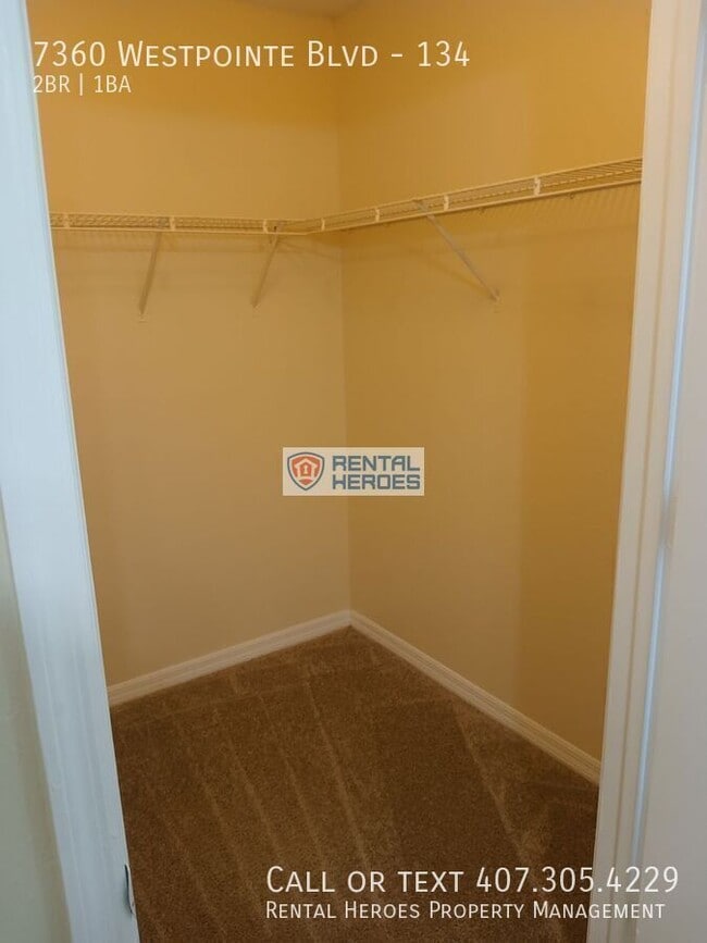 Building Photo - 7360 Westpointe Blvd