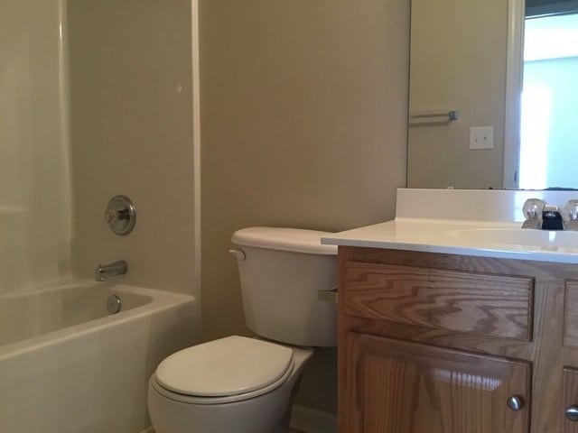 Building Photo - 1202 Haden Dr
