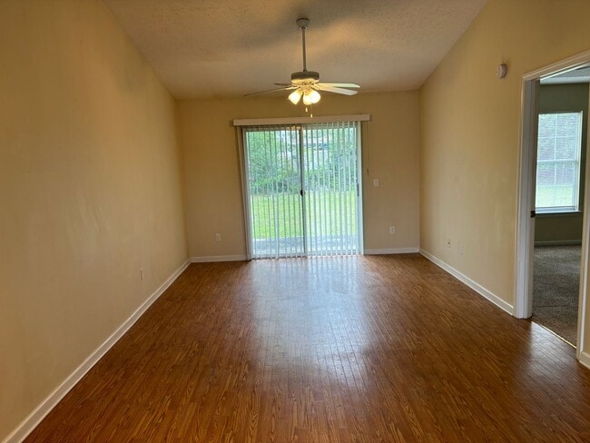 Building Photo - 3611 Eagle Ln