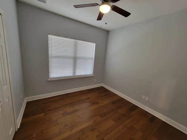 Building Photo - 1120 Archangel Way