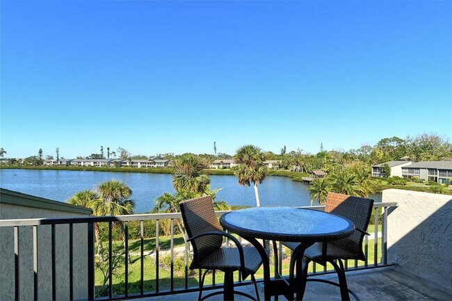 Building Photo - 1601 Bayhouse Point Dr