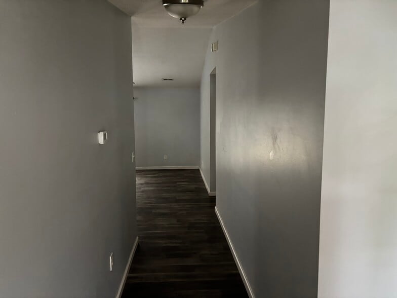 Building Photo - 6359 Gary Moore Ln