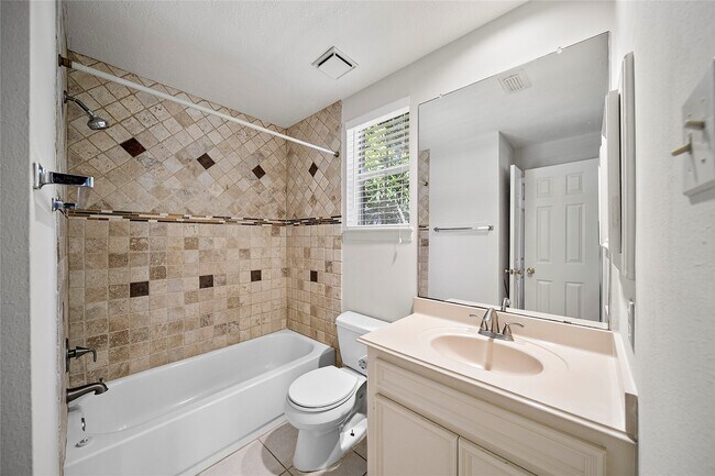Building Photo - 1711 S Medio River Cir