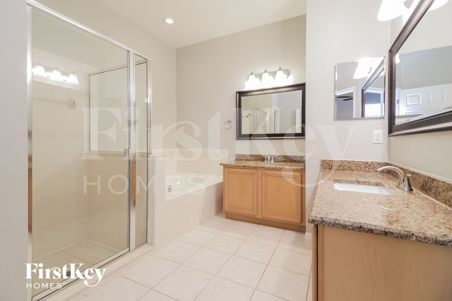 Building Photo - 9797 Bennington Chase Dr