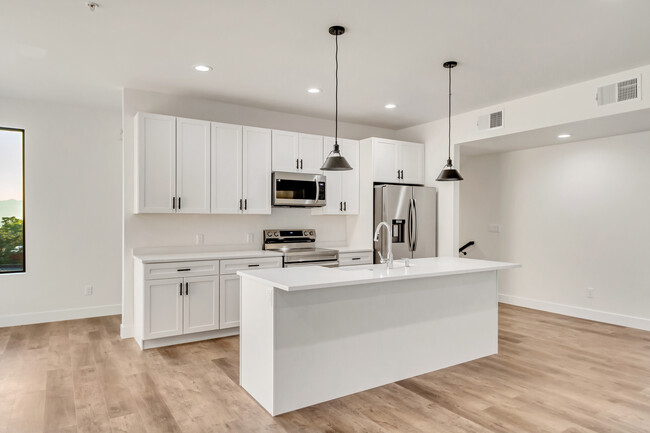 Building Photo - Shred Ready Homes