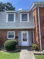 Building Photo - 3000 Golden Rd