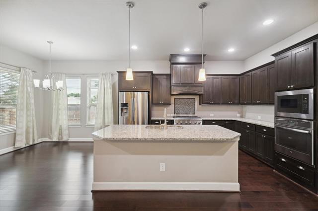 Building Photo - 5500 Rosena Trail