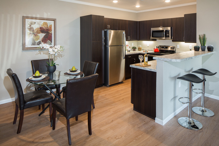 Building Photo - Firestone Meadows Apartments