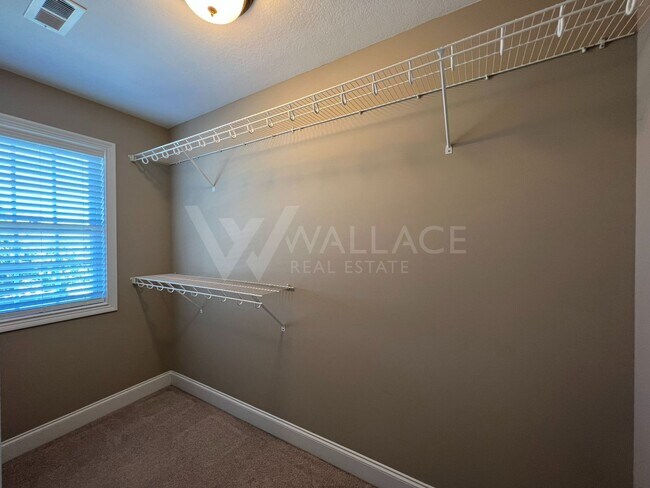 Building Photo - BEAUTIFUL 3 BEDROOM HOME IN CLEAR SPRING P...