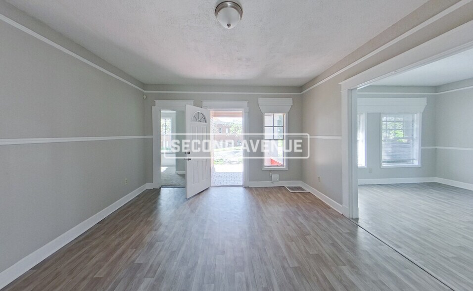 Building Photo - 4121 Court S