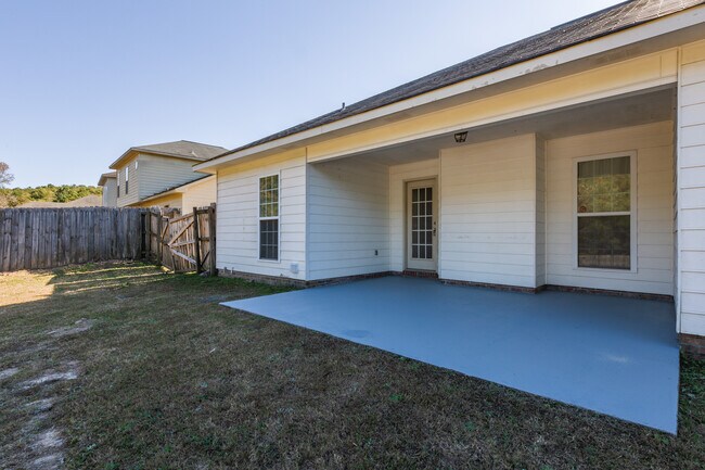 Building Photo - 413 Spurlin Ct