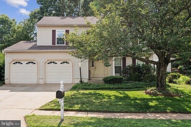 Building Photo - 5413 Tree Line Dr