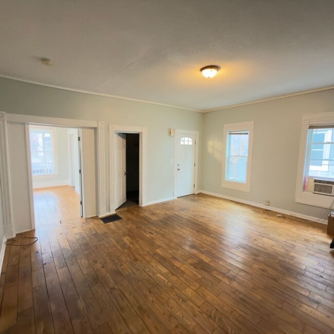 Building Photo - 1555 Broadway Ave NW