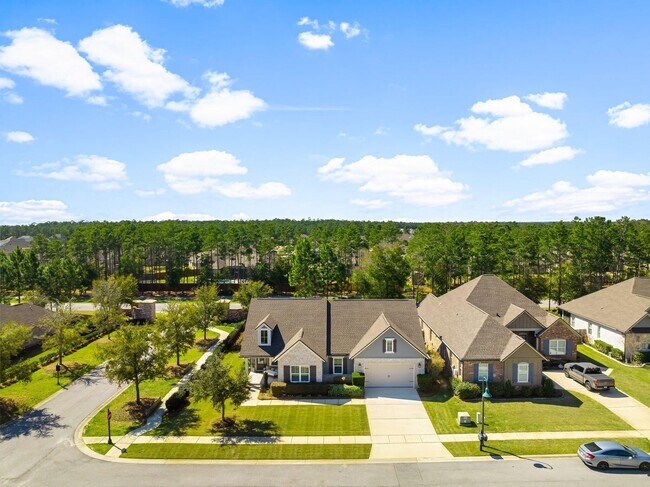 Building Photo - 526 Meadow Lake Dr
