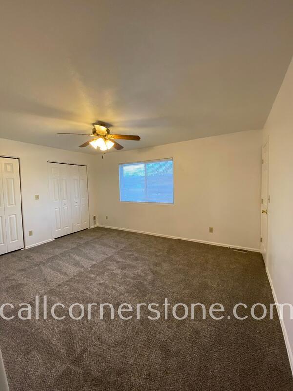 Building Photo - 901 Teal Ct