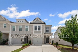 Building Photo - 1899 Plainsboro Dr