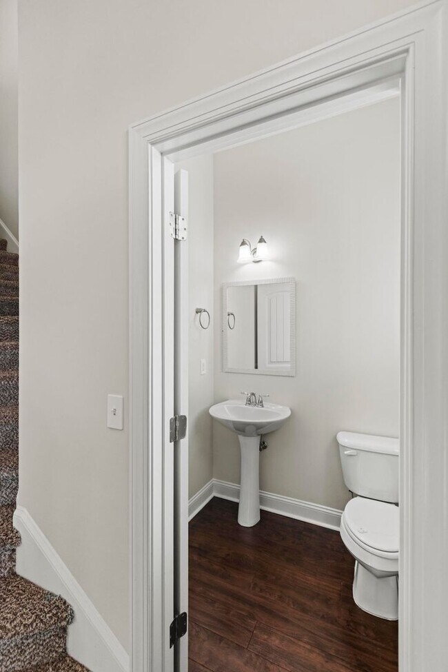 Building Photo - Spacious House for rent in Neighborhoods Of Holly Ridge!