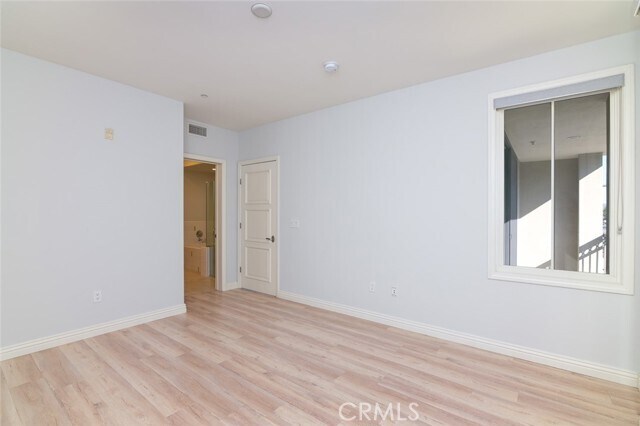 Building Photo - 268 Caruso Ave