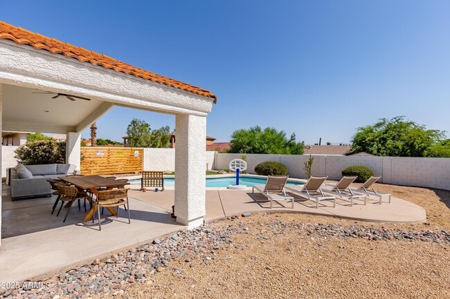 Building Photo - 14213 N Galatea Dr