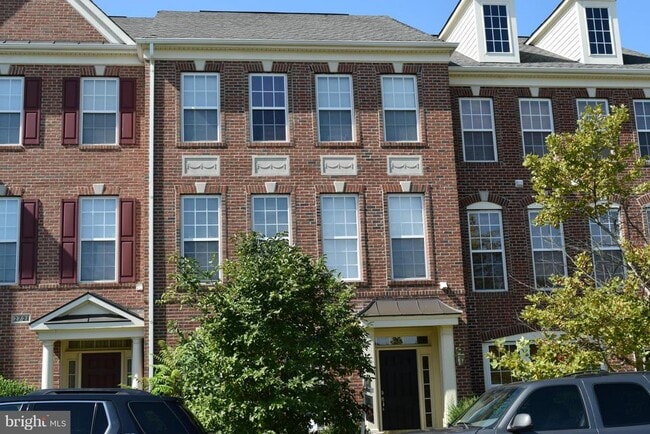 Building Photo - 2723 Celestial Dr